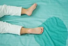 التبول اللاإرادي عند الأطفال : الأسباب و 7 نصائح للعلاج.