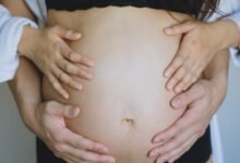 النباتات والأعشاب لتحسين الخصوبة بشكل طبيعي عند الرجال والنساء